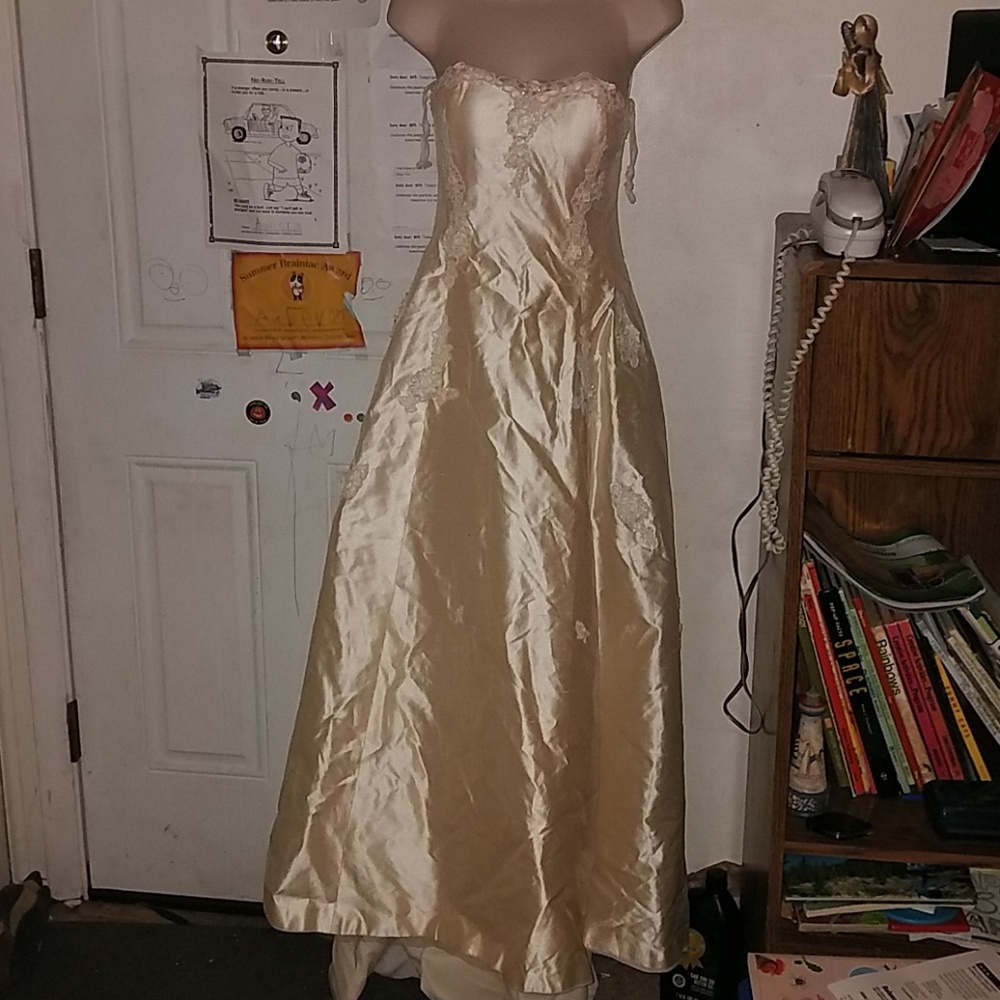 Custom wedding dress